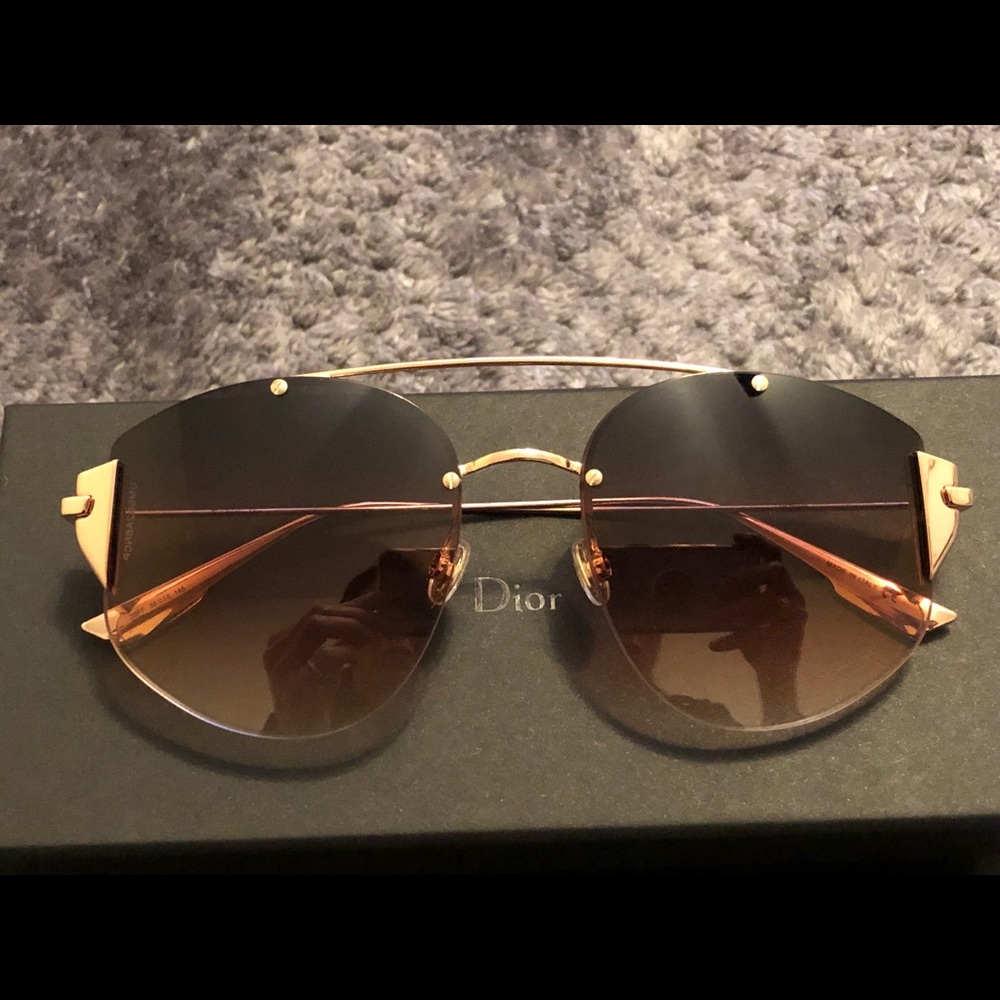 BRAND NEW DIOR woman’s sunglasses
